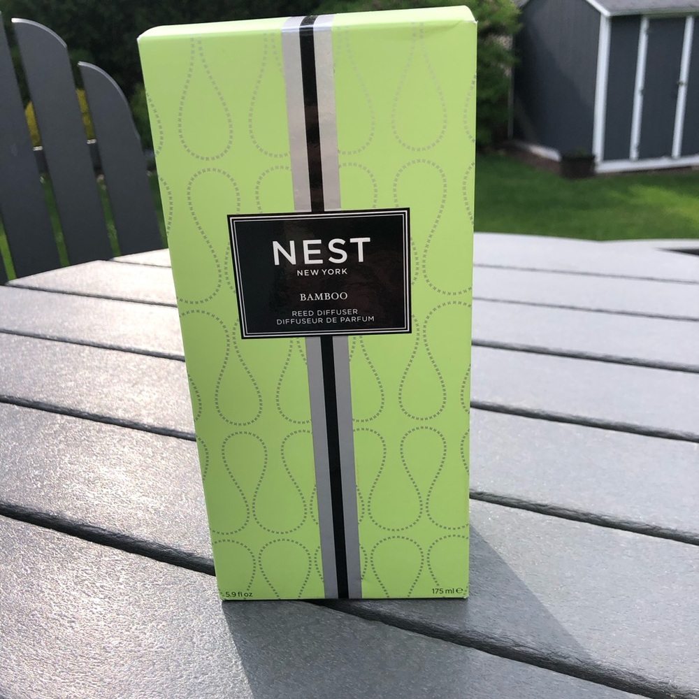 NEST Fragrances Bamboo Reed Diffuser in Light Green and Black